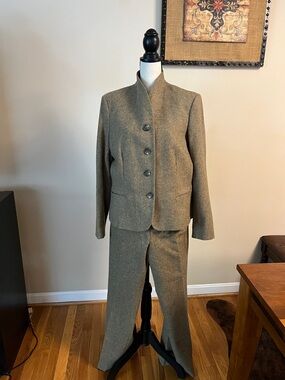 Lauren Ralph Lauren Women's Herringbone Wool Jacket in Brown, woman size 14/16